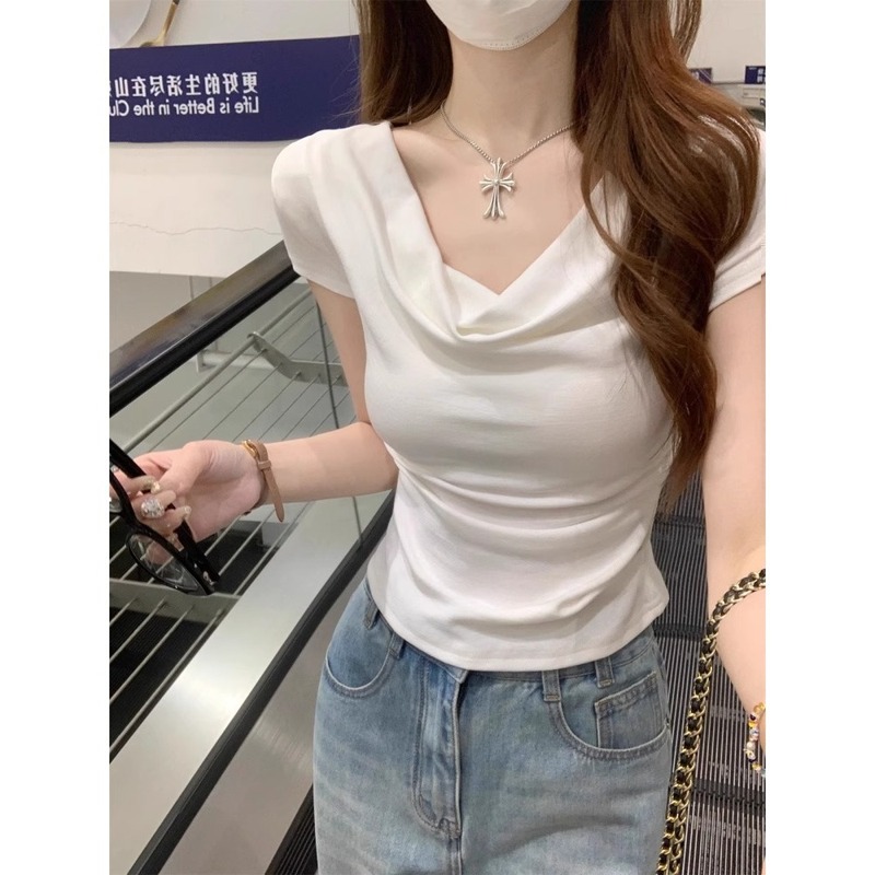ユニークなワンショルダートップ 2025 夏ニッチスラントカラーオフショルダー半袖レディースフレンチスタイル Tシャツボトリングシャツ|undefined