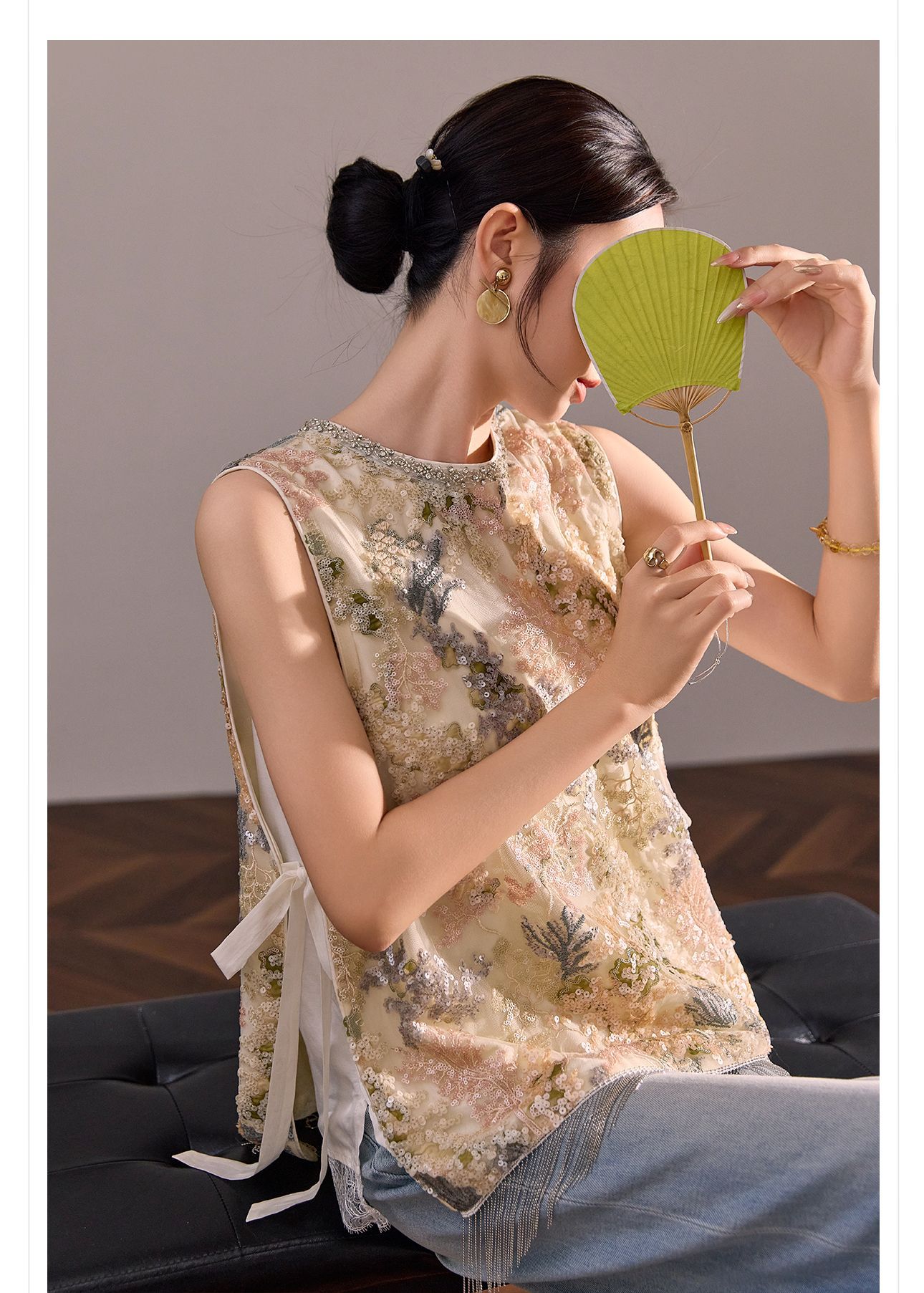 Áo hai dây nữ phong cách Trung Hoa đính tua rua sequin cổ đá N5058 — Màu hồng be chi tiết 8