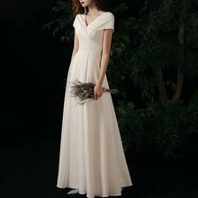 白色晚礼服女2023新款宴会优雅高贵显瘦质感连衣裙演出大合唱