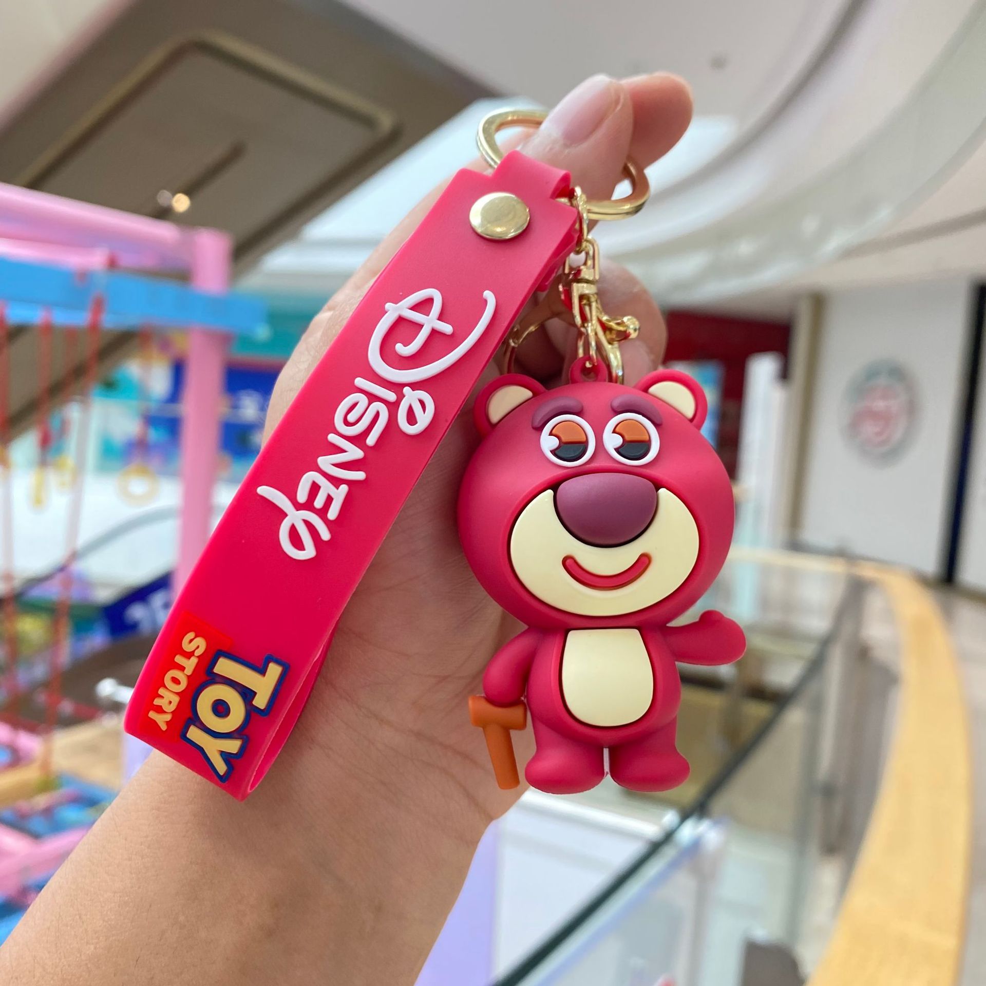 Transfronterizo Toy Story llavero colgante coche llavero adornos muñeca máquina muñeca pequeño regalo al por mayor