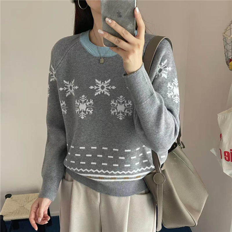 灰色复古雪花毛衣女秋冬2025新款欧货高级感软糯宽松慵懒风针织衫