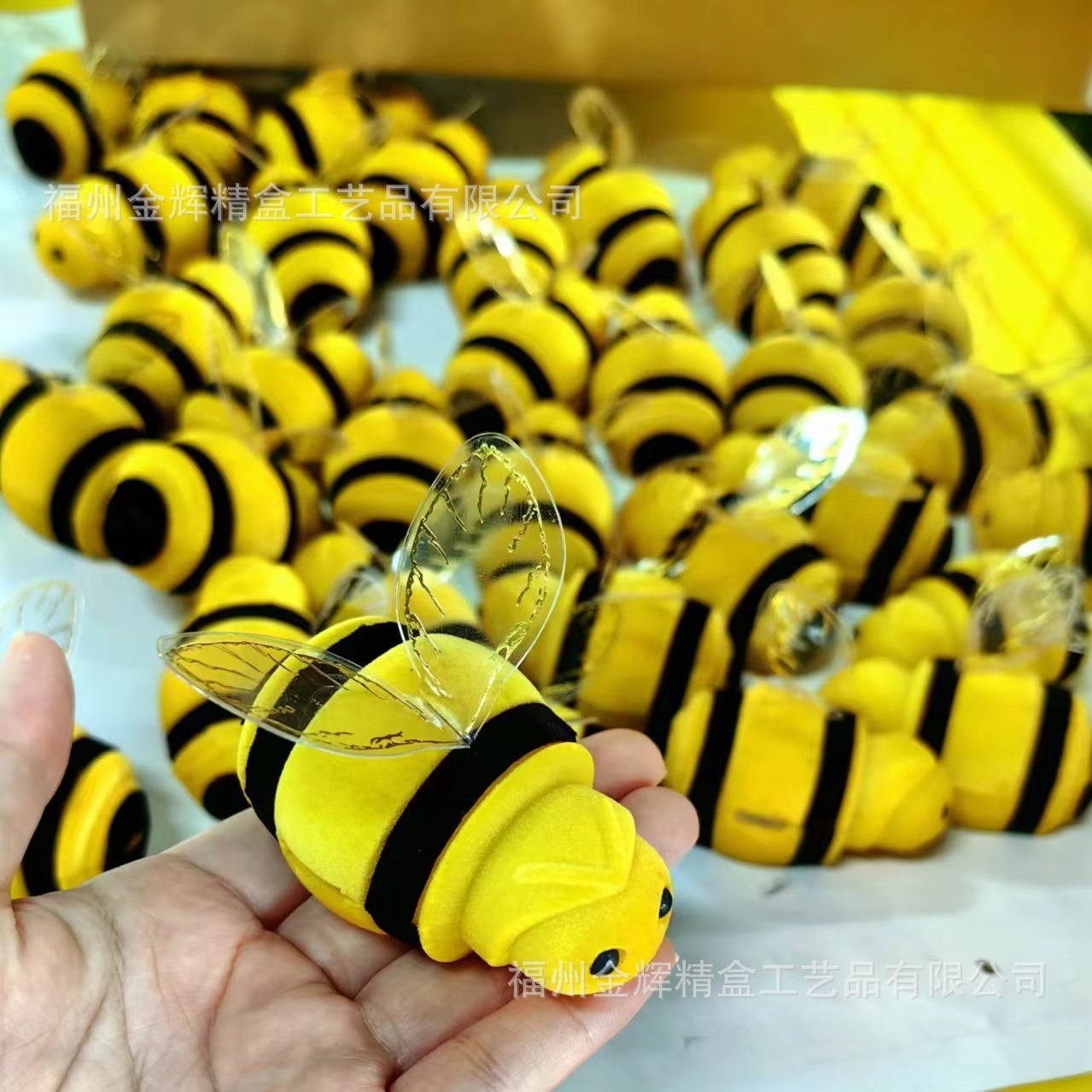 现货蜜蜂首饰植绒盒 520公仔玩具小动物礼品盒
