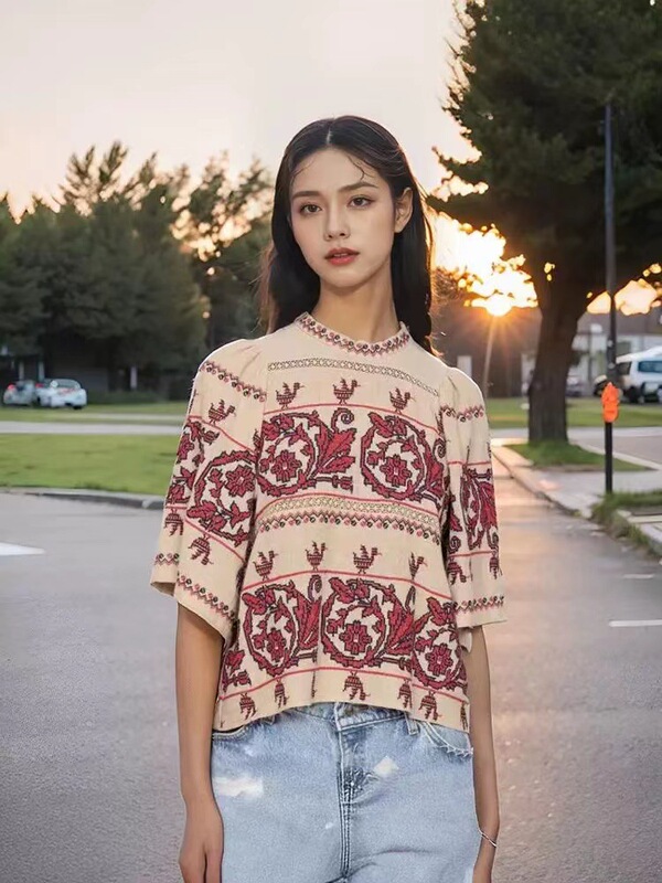American Sa24 Early Autumn New Retro Ethnic Style Cross Embroider Lace Splicing Round Neck Pullover Shirt