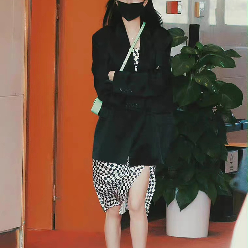 Elegant Commuting Black Loose-Fit Long-Sleeve Blazer With Back Slit, New Spring/Autumn Women's Fashionable Designer Top_voghion.com