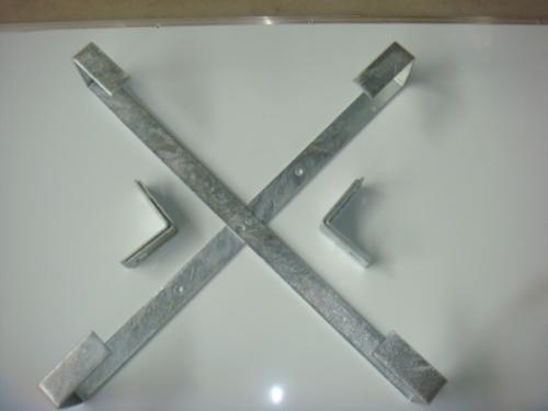 山东衡利兴  热镀锌光缆余缆架 十字形 杆用转角塔用扁铁余缆架