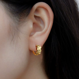 项链;耳钉;耳扣