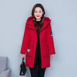 连衣裙;羽绒服;时尚休闲套装