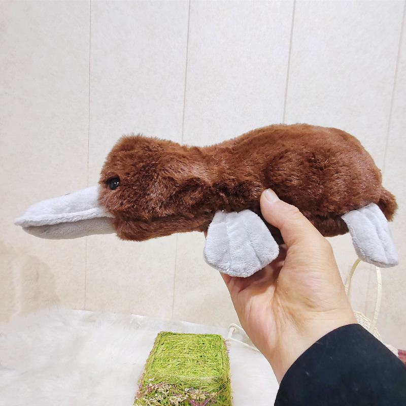 Fiesta transfronteriza muñeca de ornitorrinco almohada muñeca de zoológico al por mayor muñeca de animal peluche regalo de cumpleaños