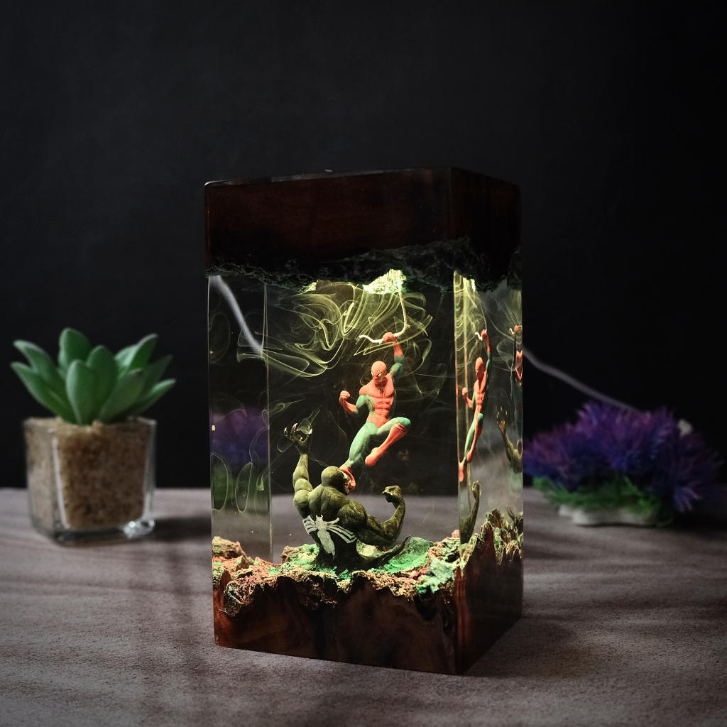 Resin Anime Night Light Desktop Ornament For Friends_voghion.com