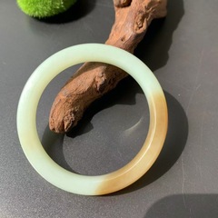 天然和田玉糖白玉ブレスレット
