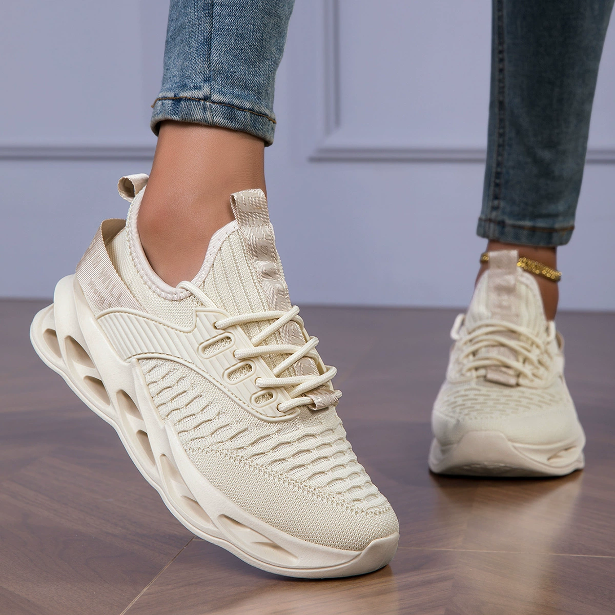 Трансграничный сплошной цвет пара кроссовки 2025 весна лето новый женский белый бритвенный клинок