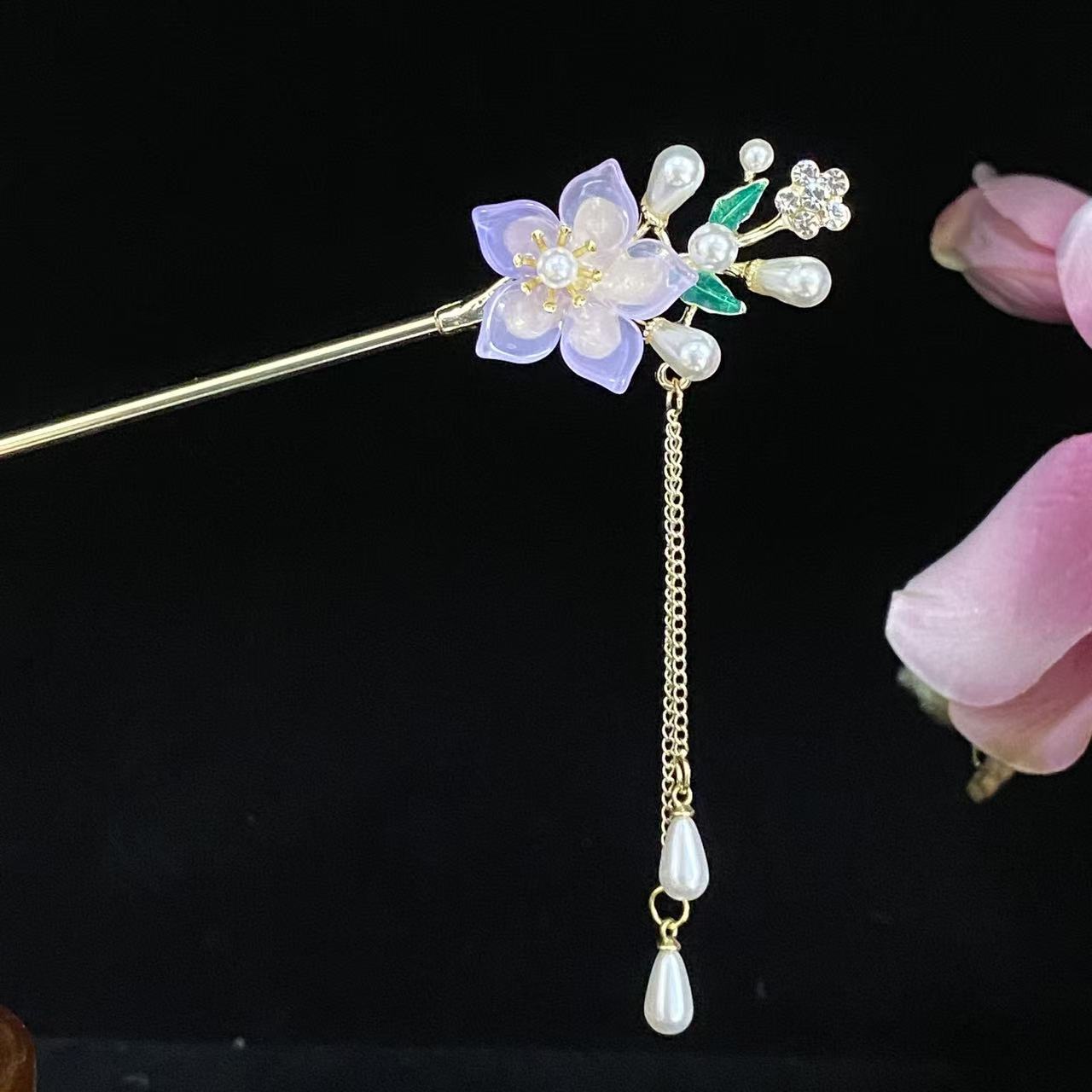 Hairpin 2456