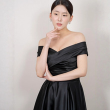 ʽp鼆ɫձLӰ}HһּICӛСY