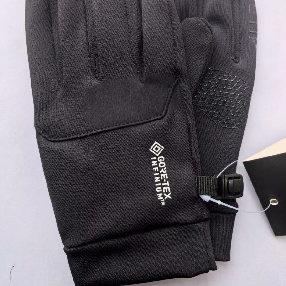 Outdoor sunscreen breathable quick-drying men's and women's gloves spring and summer ice silk light micro velvet sweat-absorbent riding touch screen windproof non-slip