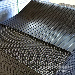 Rubber Manure Channel Board Fiber Reinforced Rubber Board Thickened Wear-Resistant Rubber Mat for Scraping Manure
