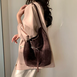 女士单肩包;女士斜挎包;女士手提包