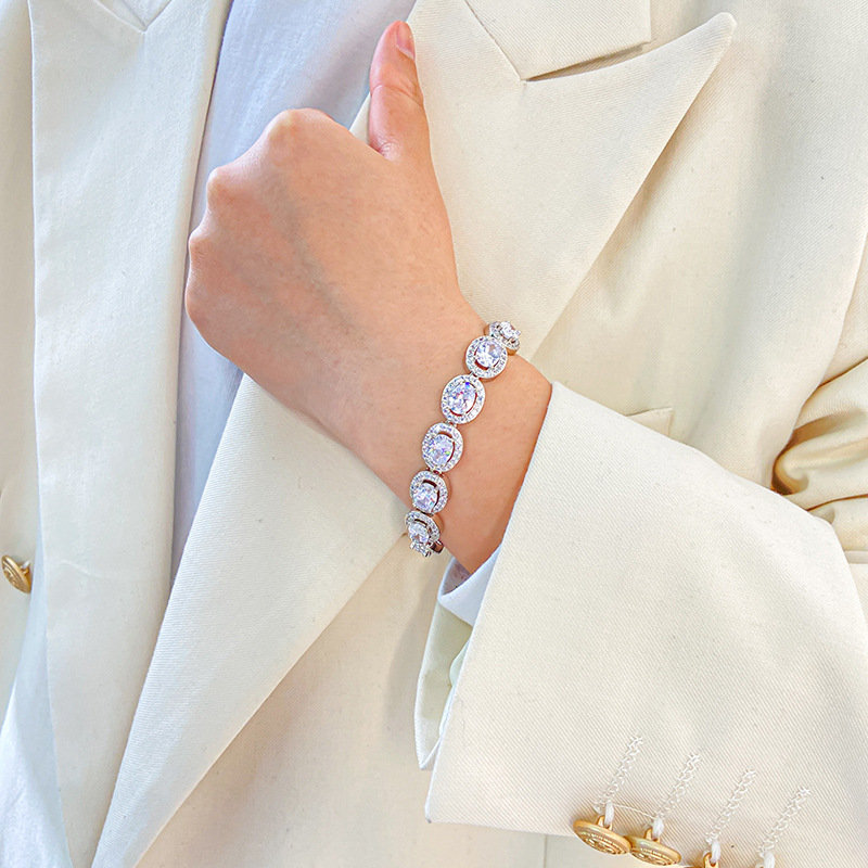 Fashion Geometric Copper Inlay Zircon Bracelets 1 Piece