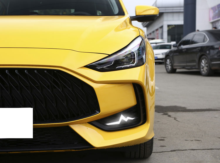 21 models of MG5 daytime running lights, front fog lights, MG5 modified LED daytime running lights, dynamic turn signal lights
