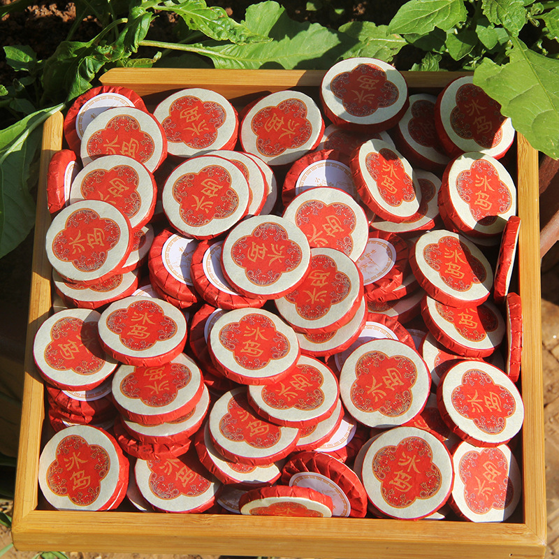 Iceland sweet tea Pu'er tea small era small cake bulk portable Iceland good tea mini round cake 500g wholesale