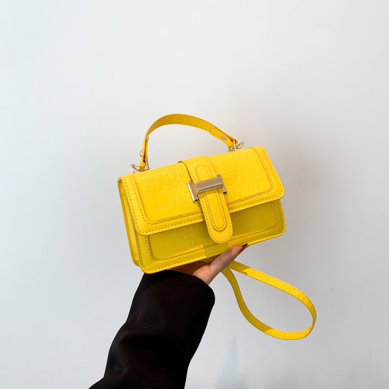 Elegante simple moda color sólido bolso 2024 principios de primavera nuevo versátil ins hombro mensajero bolsa pequeña bolsa cuadrada para las mujeres