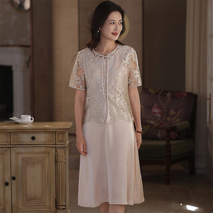 Qianbai Yilian Mother's Wear 2025 New Cut Out Lace Dress Middle-Aged and Elderly Women's Elegant and Noble Two-Piece Set for Women