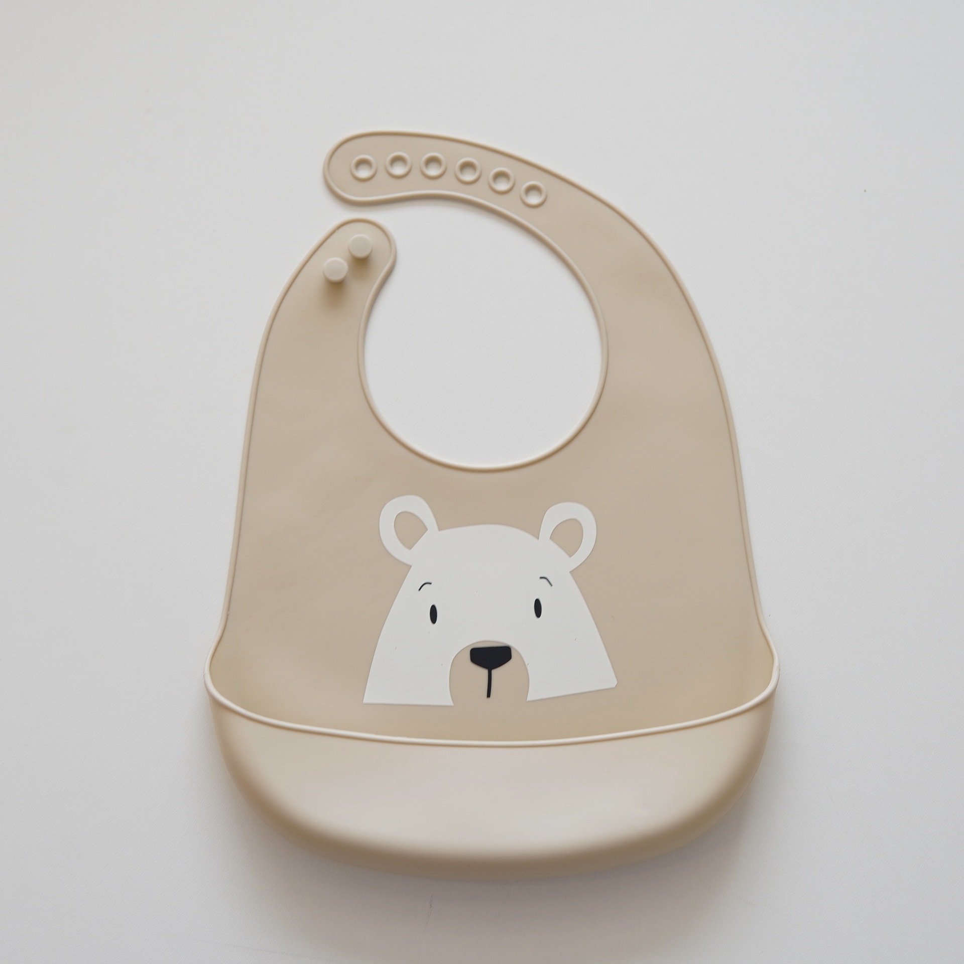 북극곰 얇은 턱받이