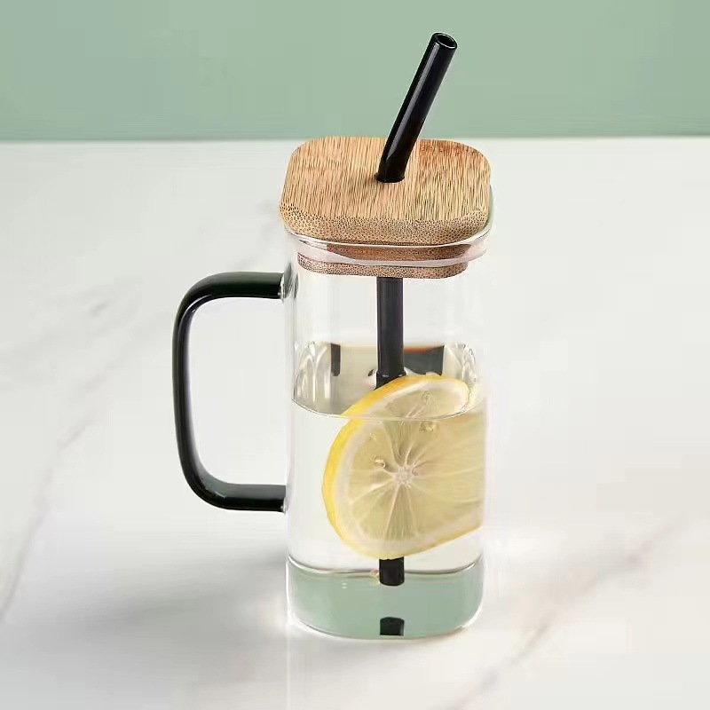 Cristal cuadrado de alta gama de alto aspecto estilo retro nuevo resistente al calor hogar a prueba de explosiones de negocios taza de agua borosilicato taza de té