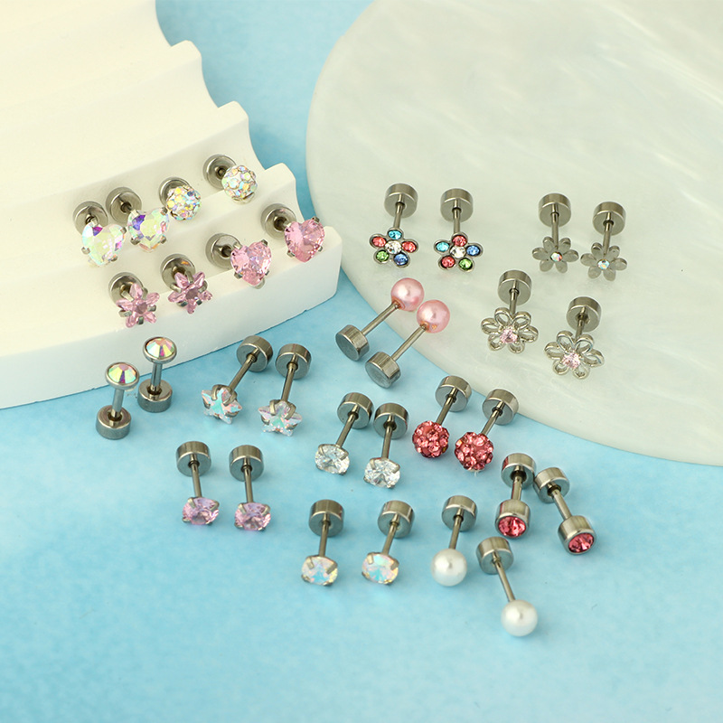 Pointed titanium steel lip stud product view