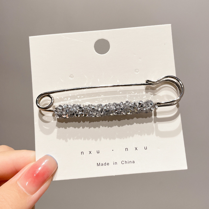 Falda con hebilla de cintura de perlas, circunferencia de cintura grande, cambio de artefacto, hebilla anti-luz, ropa, broche de diseño fijo