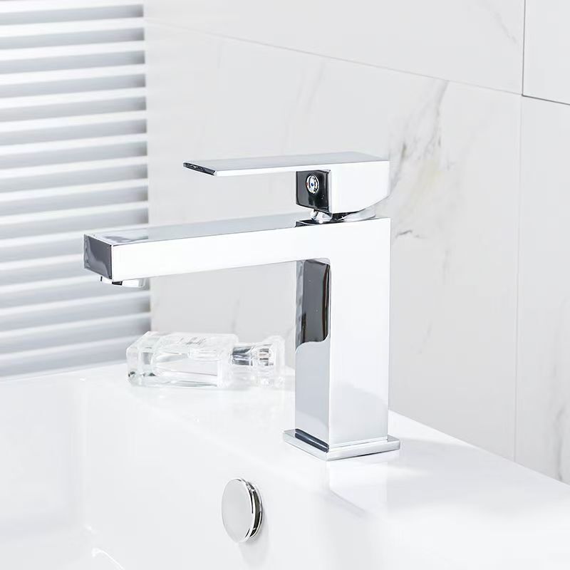 Square single-hole stainless steel washbasin faucet, hot and cold, gold and black, for under-counter bathroom sinks Square single-hole stainless steel washbasin faucet, hot and cold, gold and black, for under-counter bathroom sinks