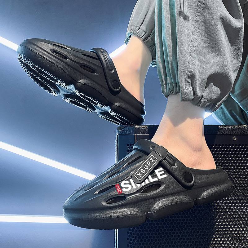 Zapatos con agujeros para hombres 2025 nuevo verano transpirable casual dos capas suela gruesa resistente al desgaste ligero pisando la mierda para estudiantes