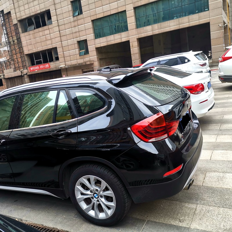 Suitable for 2010-2015 Bmw X1 Rear Wing E84 Rear Top Wing Modified Fixed Wing Carbon Fiber Pattern Spoiler