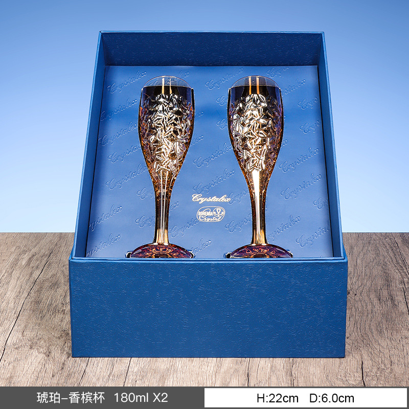 Taza de champán de cristal de importación checa, caja de regalo de lujo ligera de alta calidad, regalos de boda para niñas, set de tazas de alto valor.