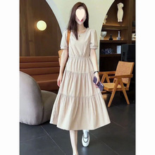 2025年夏季新款宽松遮肚洋气中长款显瘦收腰拼接短袖圆领连衣裙