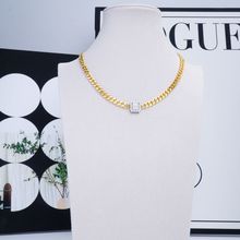 �Ж|�Ʒ�W���͹��L�S�~僽�Űͷ��ƘO���r���Ƕ�ʯ��
