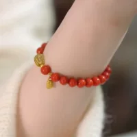 Новый китайский стиль натуральный халцедон рекой южно-красный ручный шампур клубничный кристалл женский стиль