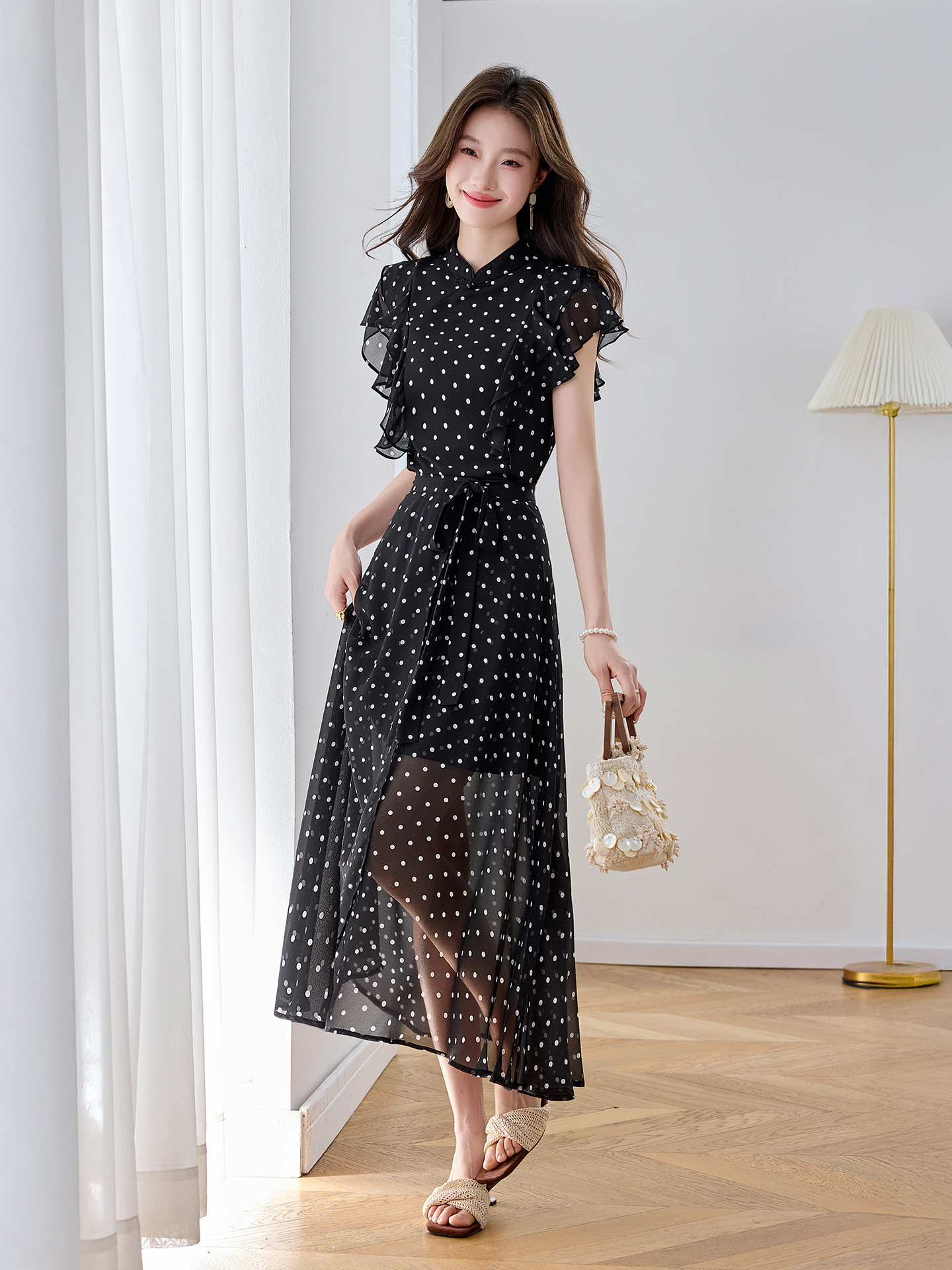 Đầm maxi nữ thắt eo họa tiết hoa nhí hai dây mặc hai kiểu Z5718 — Hoa đỏ, Chấm tròn