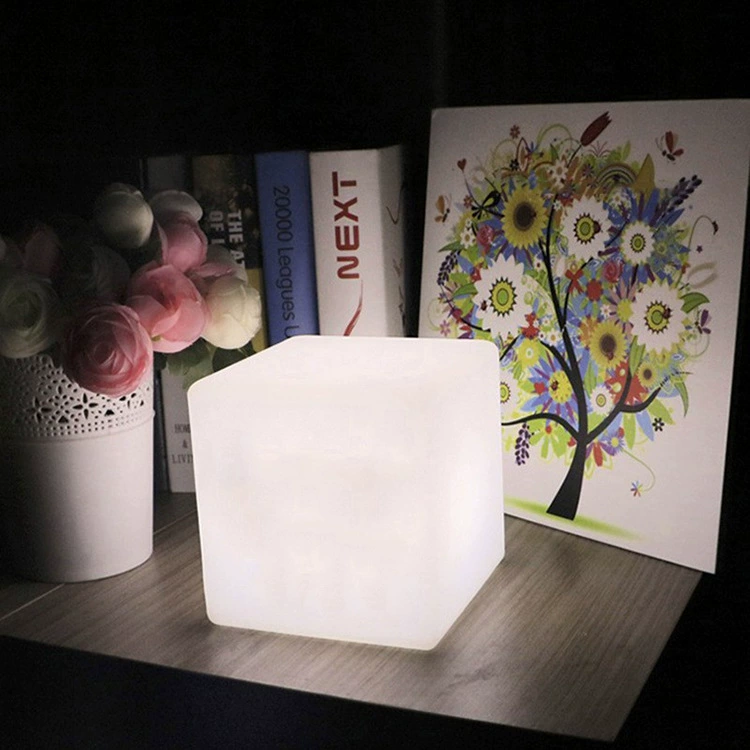 LED световой куб цветной квадратный стул вилла живописный лужайка ландшафт свет на улице ночь декоративный свет