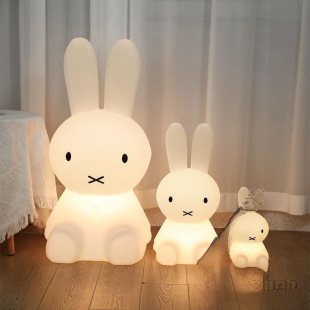 Cartoon Night Light Bedroom Bedside Soft Light Sleeping Table Lamp Children Girls Baby Feeding Eye Protection Girls Lamp