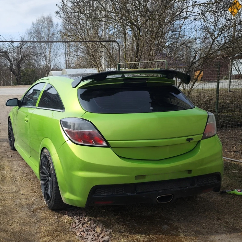 Suitable for Peugeot 206 207 208 Rear Wing Modification, Painted Decorative Sports-Style Rear Roof Spoiler
