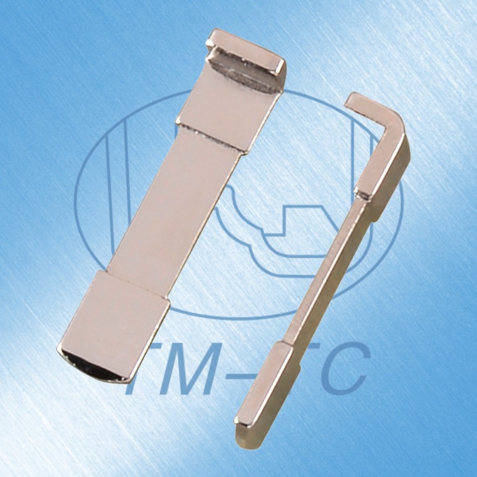 28.5折弯SAA插片1.6*6.25*28.5充电器电源线
