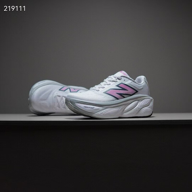 Pure Original New Balance Men's and Women's Running Shoes Nbmorev5 Professional Running Shoes Couples Casual Breathable Sports Shoes Light Trend Pure Original New Balance Men's and Women's Running Shoes Nbmorev5 Professional Running Shoes Couples Casual Breathable Sports Shoes Light Trend