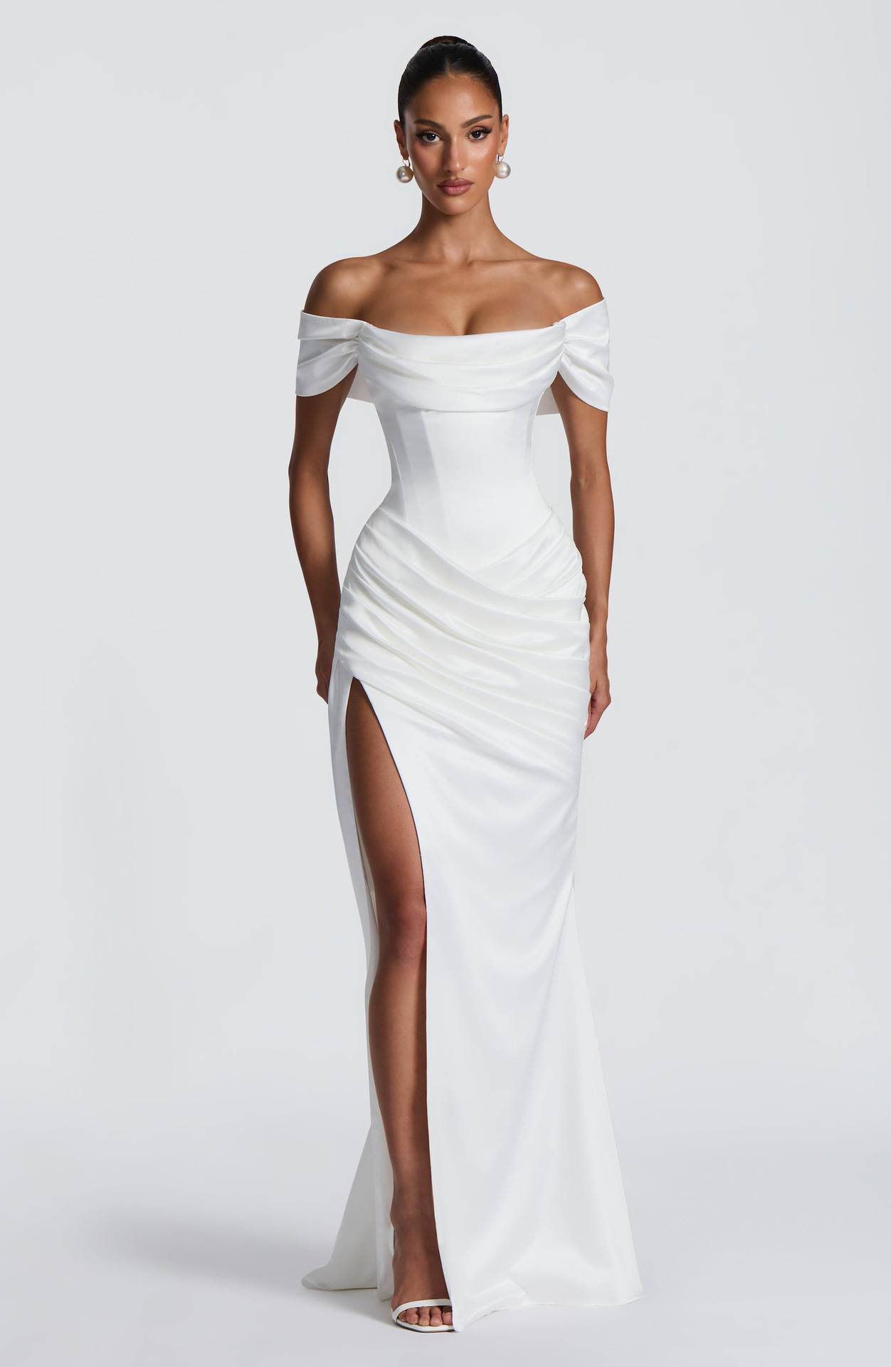 Buy Women's Clothing Online | Buy Trending Dresses for Women