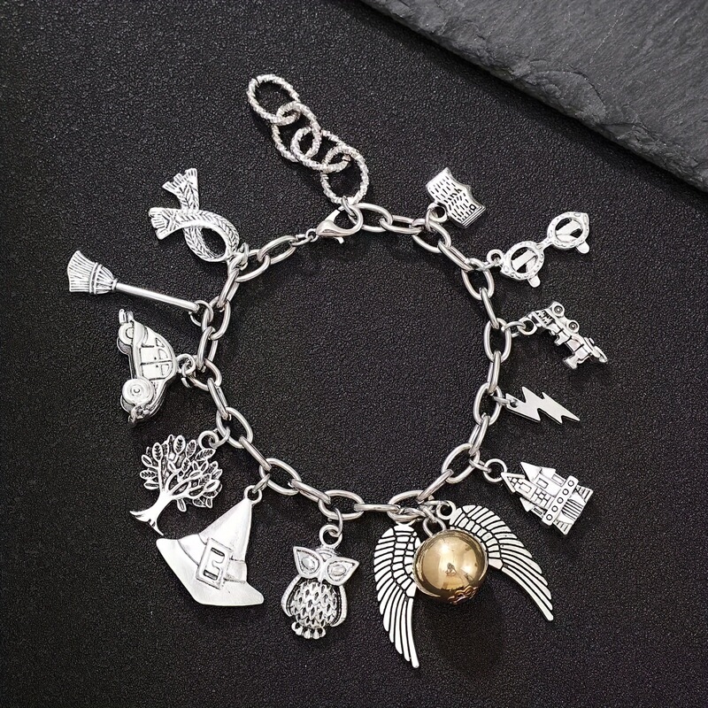 [Special Offer with Free Shipping 17] Hot Selling Harry Potter Series Combination Metal Snitch Wings Bracelet Around Movies and Tv