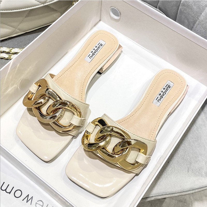 Tamaño pequeño 31 Comercio exterior transfronterizo Cadena europea y americana Decoración Zapatillas de tacón grueso Mujer con punta abierta Sandalias y zapatillas de tacón medio 32