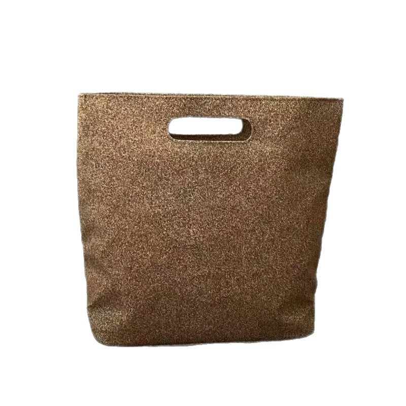 ���Ҷ�����ľ����������״�Ů��ʱ��ͨ�ڰ�����ˮ���໷����ľ��