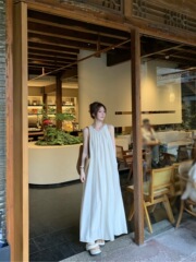 2025夏季新款法式茶歇度假风宽松时尚背心裙连衣裙长裙女装chic潮