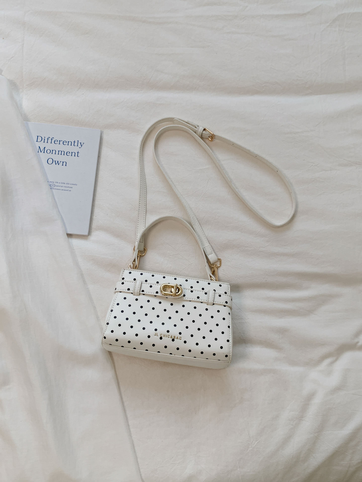 Bolso de onda popular coreano, exquisito bolso de hombro de mano, bolso cuadrado de mujer, moda diaria, bolso de mochila de gran capacidad