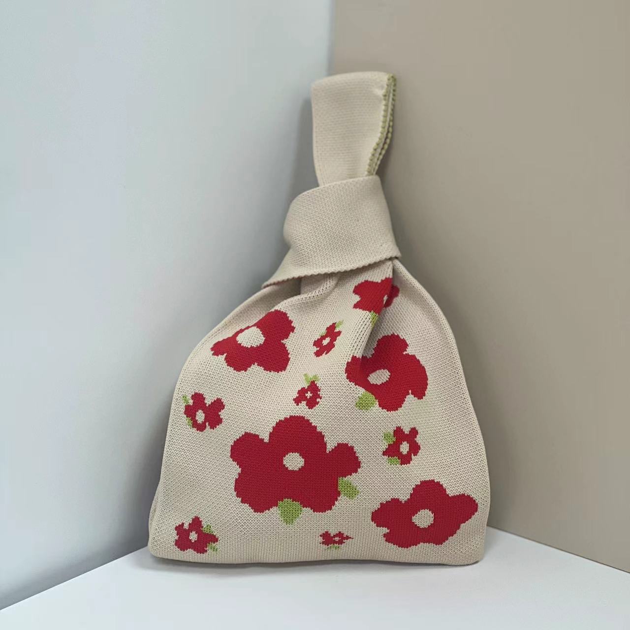 Bolso de mano tejido para embalaje de regalos, bolso tejido con múltiples patrones, estilo ins, bolso tejido para mujer, mini versátil.