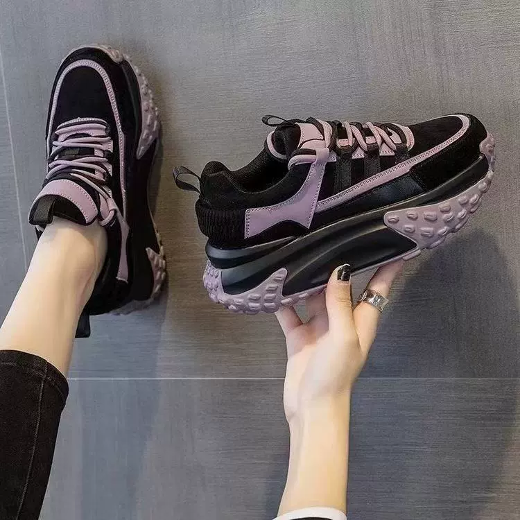 Взрывная обувь папы женская весна и лето 2025 новая толстая подошва для увеличения спортивной обуви